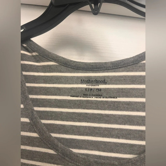 Motherhood Maternity Women's Tank Size Small Striped Gray White Tie On Hip - Picture 2 of 3